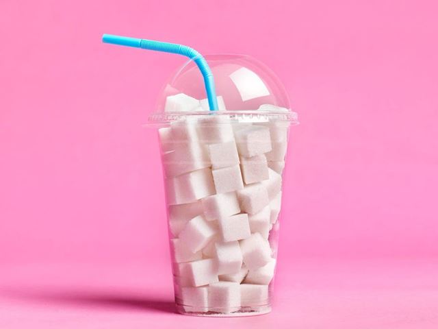 Şeker katkısı yapılmış içeceklerin tüketimine dikkat!