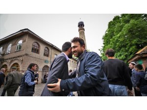 Dünyada Ramazan Bayramı kutlanıyor