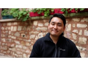 Müslümanlığı seçen Japon akademisyen, İslam dinini tanıtmak istiyor