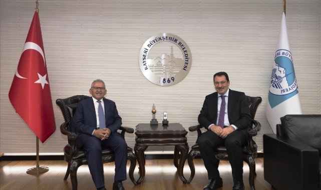 AK Parti Genel Başkan Yardımcısı Yavuz, Büyükkılıç'ı ziyaret etti