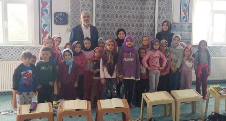 Beyşehir ve Hüyük'te yaz Kur'an kurslarına öğrencilerin ilgisi sürüyor