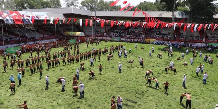 661'inci Tarihi Kırkpınar Yağlı Güreşleri'nde Başpehlivanlar Çayıra Çıkıyor