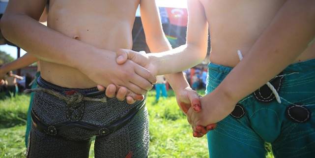 Tarihi Kırkpınar Yağlı Güreşleri'nde 661'inci Randevu Başladı