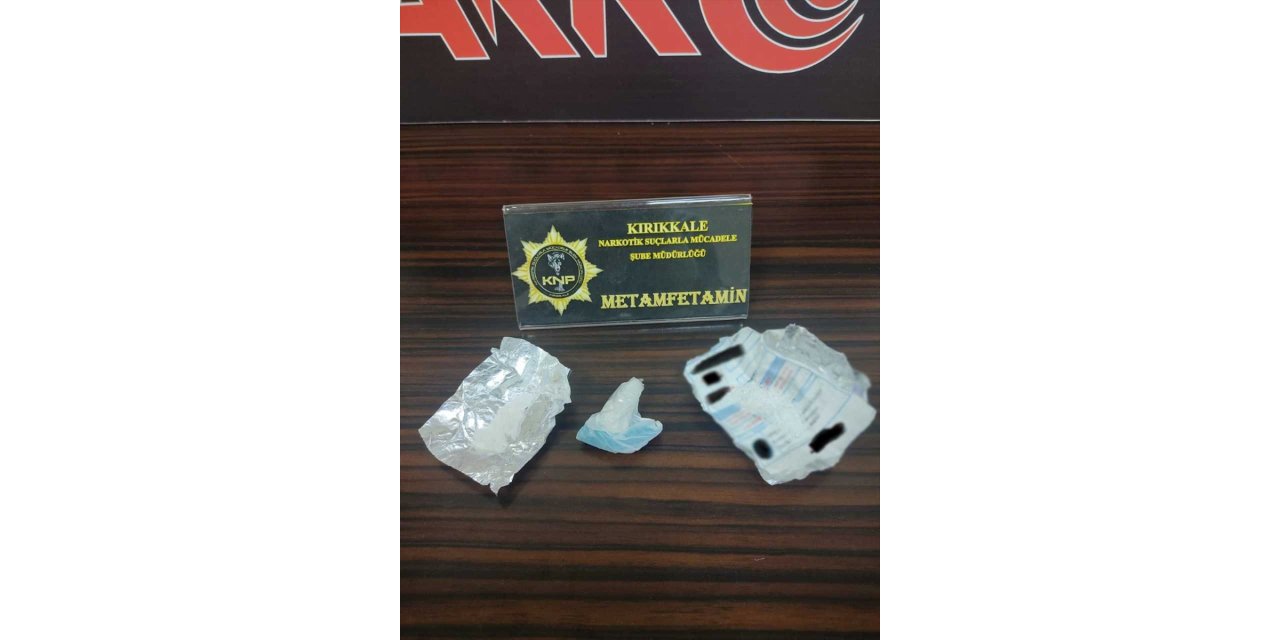 Kırıkkale'de uyuşturucu ticareti yaptıkları iddiasıyla 2 şüpheli tutuklandı