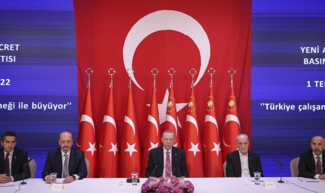 Erdoğan: Yeni asgari ücret yüzde 30 ara zamla net 5 bin 500 lira oldu