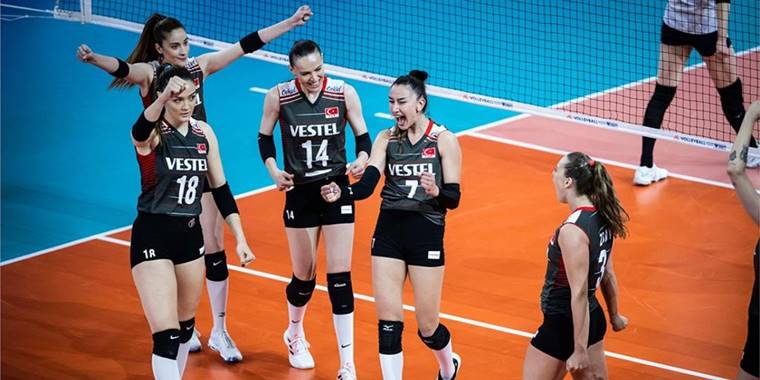 A Milli Kadın Voleybol Takımı, Japonya'yı 3-1 Yendi