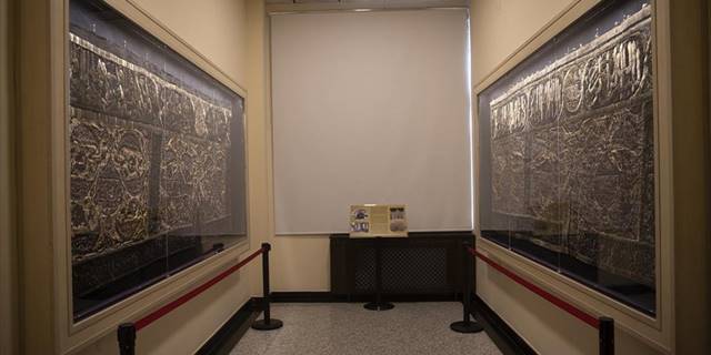 İngiltere'den 18 Yıl Önce İadesi Sağlanan Tarihi Kabe Örtüsü Yeniden Sergileniyor