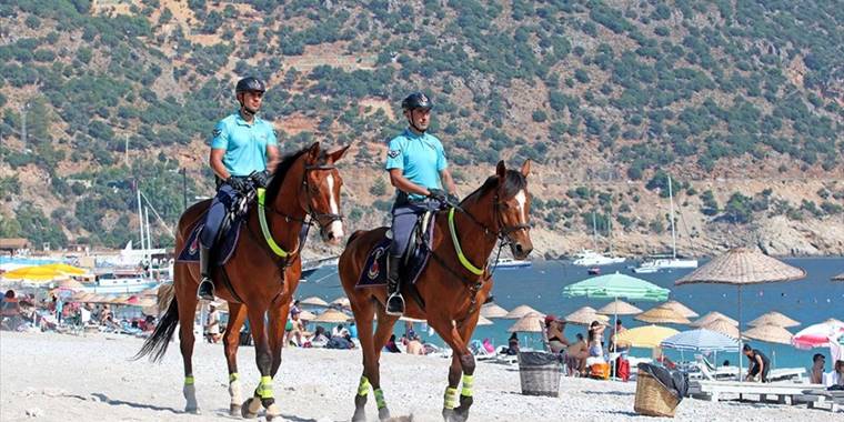 Jandarmanın Atlı Ekibi Fethiye'de Göreve Başladı