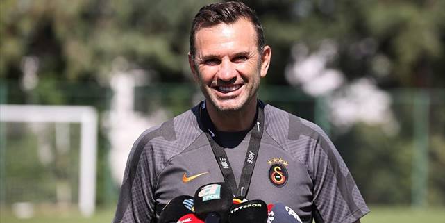 Galatasaray Teknik Direktörü Okan Buruk: Transfer 7 Eylül'e Kadar Devam Ediyor, Bu Sürenin Sonuna Kadar Beklemeyeceğiz