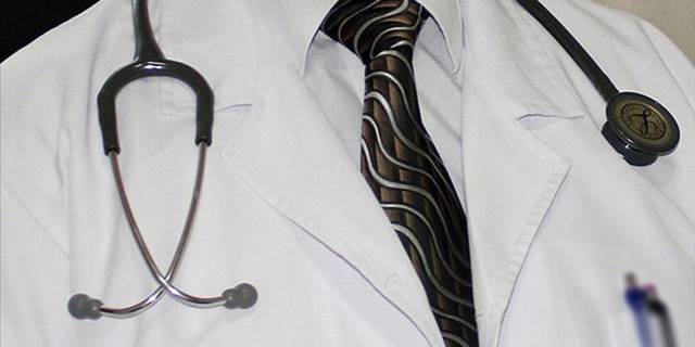 Ordu'da iki doktor ilçe halkına hakaret içerikli paylaşımları nedeniyle açığa alındı