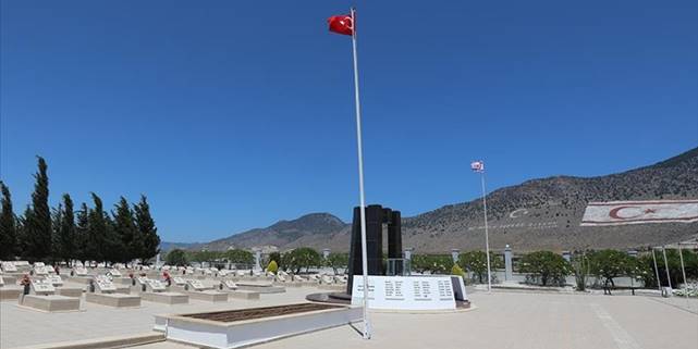 Rumların şehit ettiği Kıbrıs Türklerinin hatıraları, şehitlik ve müzelerde yaşatılıyor