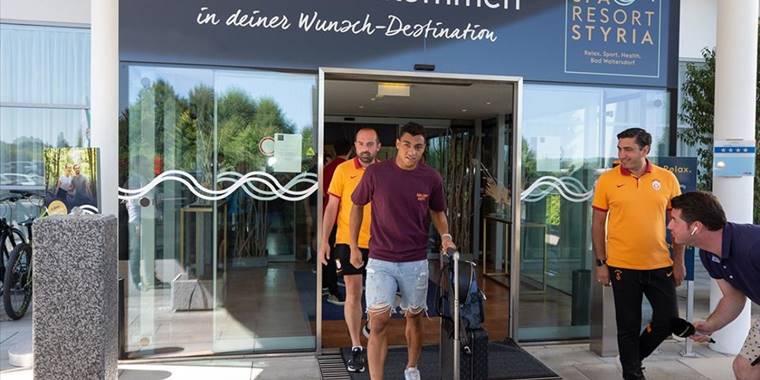 Galatasaray'dan Nantes'a transfer olan Mustafa Muhammed kamptan ayrıldı