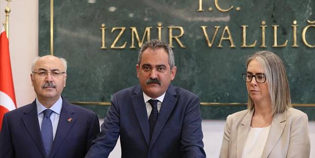 Bakan Özer, İzmir için 122 yeni okul yatırımını programa aldıklarını bildirdi