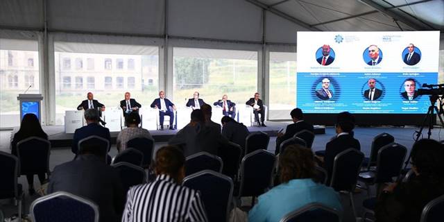 Şuşa’daki Uluslararası Medya Forumu'nda medyanın sorunları ve çözümler konuşuldu