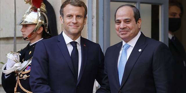 Fransa Cumhurbaşkanı Macron, Mısırlı mevkidaşı Sisi ile Paris'te görüştü