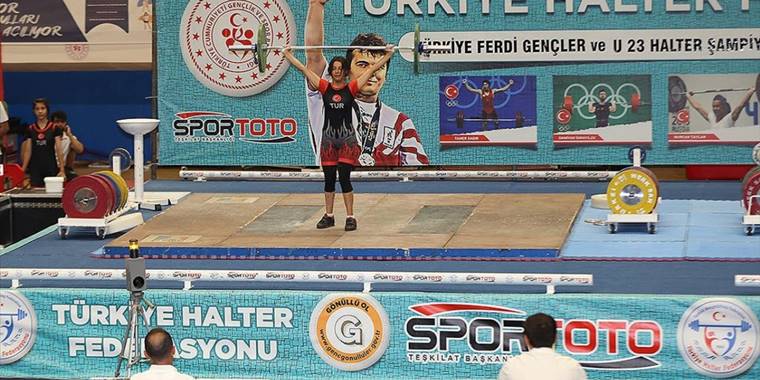 Türkiye Halter Federasyonu Anadolu'da genç yetenekleri keşfedecek