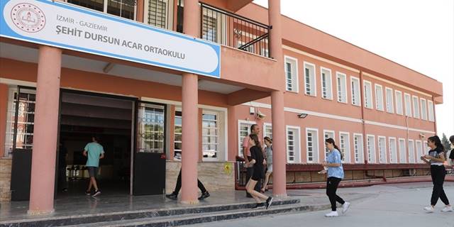 Liselerin boş kontenjanları ve taban puanları açıklandı