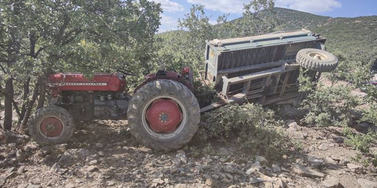 Konya'da devrilen traktördeki kadın öldü, eşi yaralandı