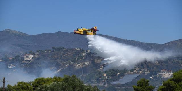 Yunanistan'ın Meriç bölgesindeki yangın yedinci gününde sürdü