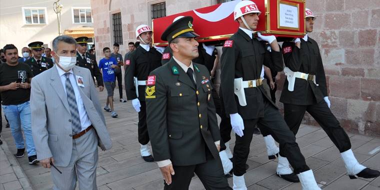 Şehit Mert Otal, memleketi Kırıkkale'de son yolculuğuna uğurlandı