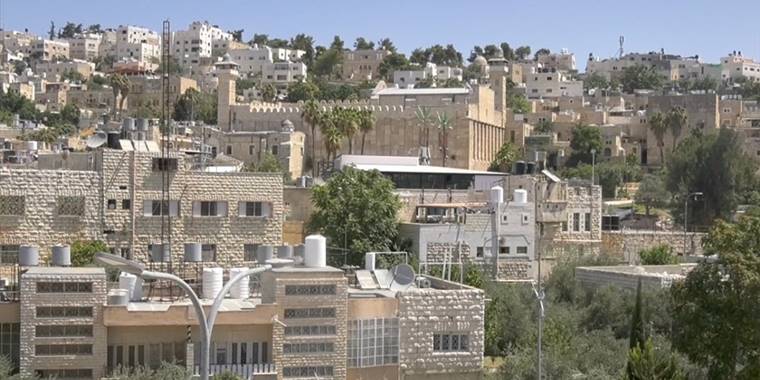 Yahudi yerleşimciler Batı Şeria'da bir Filistinlinin evini ele geçirdi