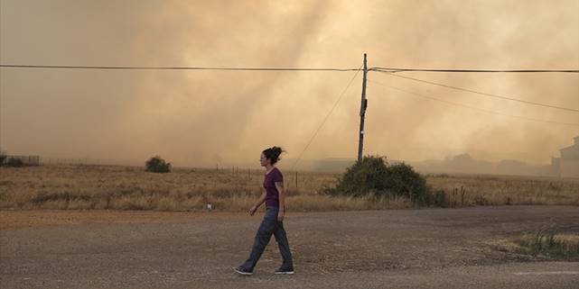 Doğal afetler 30 yıl içinde 143 milyon insanı yerinden edecek