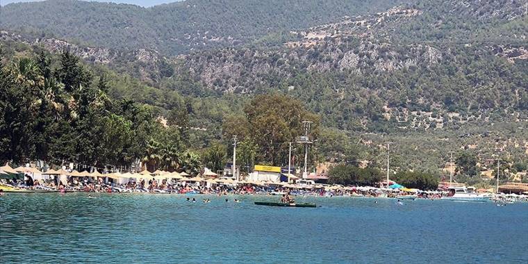 Turizm bölgesi sahillerinde 'eyyam-ı bahur' sıcakları yoğunluğu