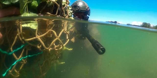 'Su üstü harekatı' kursuna katılan komandolar zorlu görevlere hazır