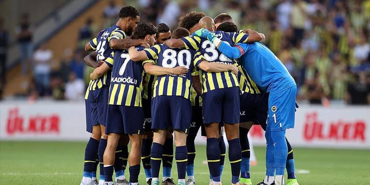 Fenerbahçe, Slovacko karşısında avantaj arıyor