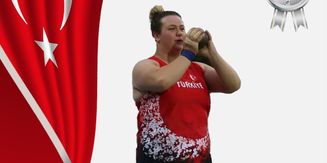 Dünya 20 Yaş Altı Atletizm Şampiyonası'nda gümüş madalya kazanan Pınar Akyol tarihe geçti