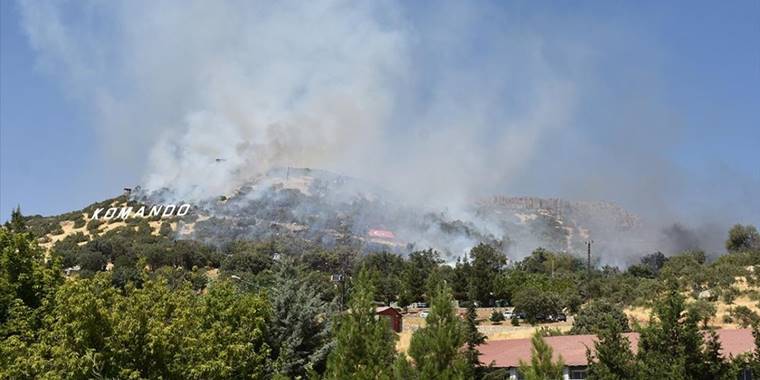 Şırnak'ta askeri birliğin mühimmat deposundaki patlamada 2 personel yaralandı