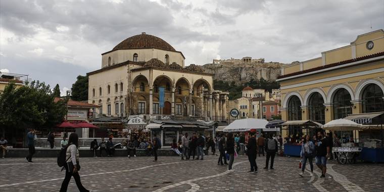 Yunanistan, müftülük yasasını Türk azınlığa rağmen çıkarıyor