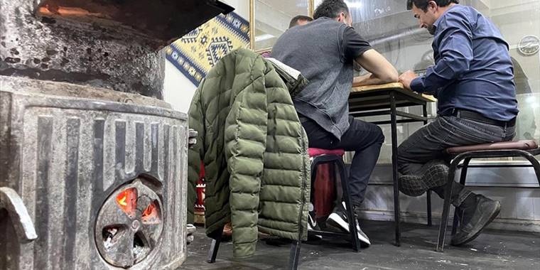 Türkiye'nin sıcaktan kavrulduğu hafta Ardahan 'eksi'yi gördü