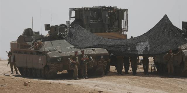 İsrail ordusu, yaklaşık 25 bin yedek askerini göreve çağırdı