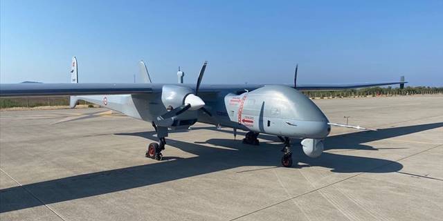 AKSUNGUR SİHA Deniz Kuvvetleri Komutanlığına teslim edildi