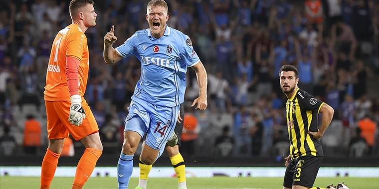 Son şampiyon yeni sezona galibiyetle başladı