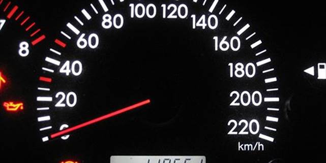 PTT’nin araç kilometre, muayene ve hasar sorgulama hizmetlerinin kullanımı 7,5 milyonu buldu