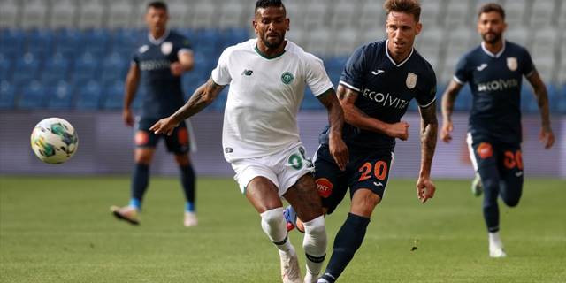 Medipol Başakşehir, ikinci hafta maçında Konyaspor karşısında