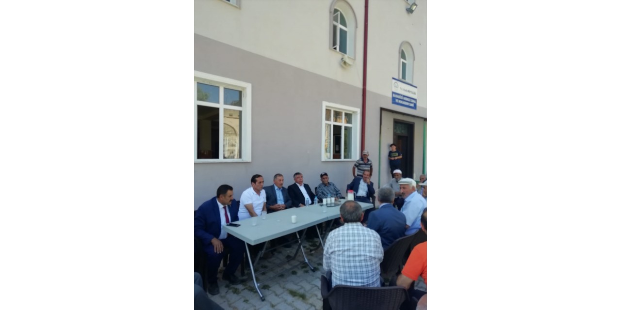 AK Parti TBMM Grup Başkanı Yılmaz ile Milletvekili Soluk, Ulaş'ı ziyaret etti