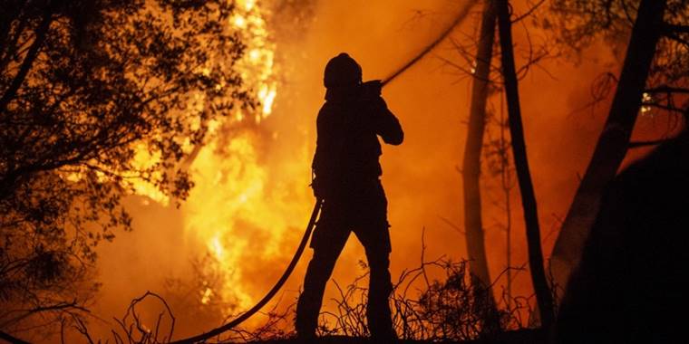 Avrupa'da iklim değişikliği son yılların en yoğun orman yangınlarına yol açıyor