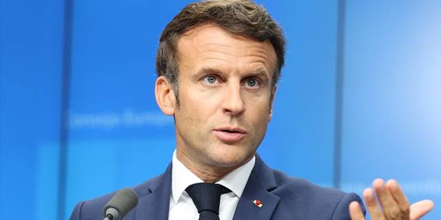 Macron, Rus güçlerinin Ukrayna’daki Zaporijya Nükleer Santrali’nden çekilmesi çağrısı yaptı