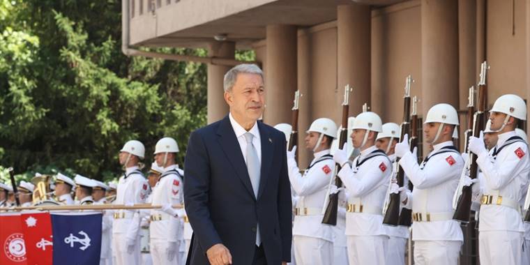 Deniz Kuvvetleri Komutanlığında devir teslim töreni düzenlendi