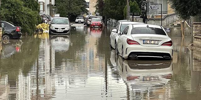 Meteorolojiden Edirne ve Kırklareli çevresi için kuvvetli yağış uyarısı