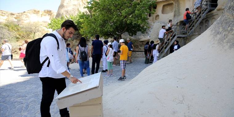 Gençler "Müzekart GNS" ile Türkiye'deki tarihi mekanları ücretsiz geziyor