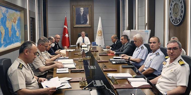 Bakan Akar: Bu sabah itibarıyla Ukrayna limanlarından ayrılan tahıl miktarı 721 bin 449 ton oldu