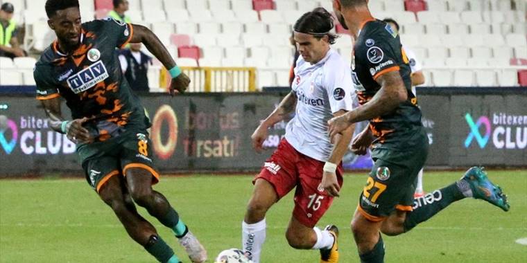 Demir Grup Sivasspor, Corendon Alanyaspor ile berabere kaldı