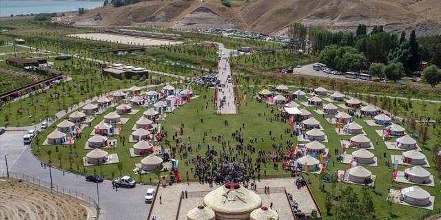 Ülkenin batısı ile doğusu "Malazgirt ruhu"yla buluştu