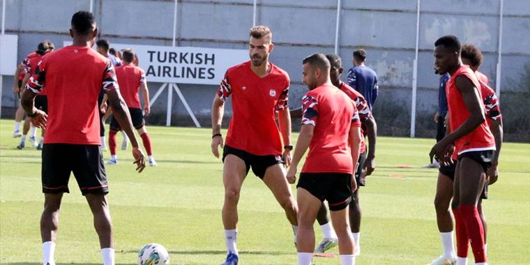 Demir Grup Sivasspor, Malmö maçının hazırlıklarını tamamladı