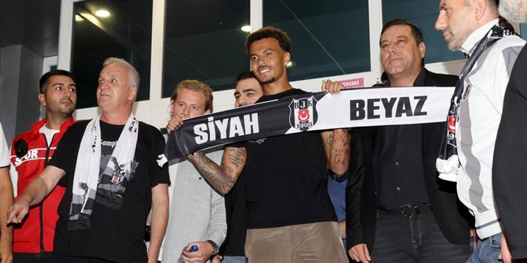 Dele Alli, Beşiktaş ile transfer görüşmeleri için İstanbul'a geldi