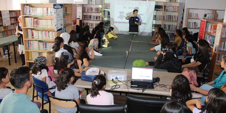 Yunak'ta öğrencilere afet farkındalık eğitimi verildi